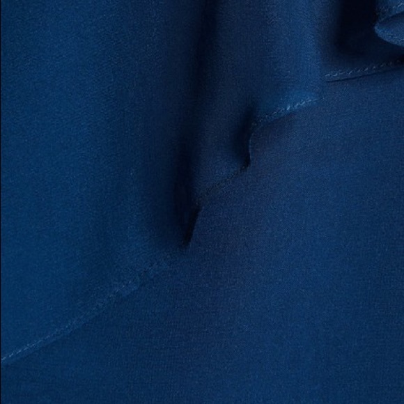 Cinq a Sept Blue Silk one Shoulder top S - Picture 5 of 6